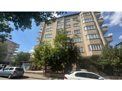 MERKEZİ KONUMDA KİRALIK 3+1